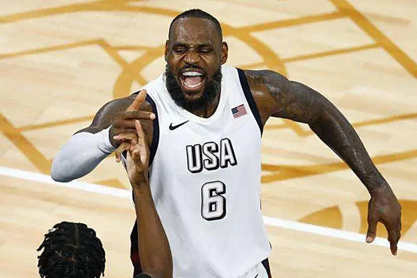 豪华升级还是潜在隐患?湖人“2K式”豪赌冲击总冠军