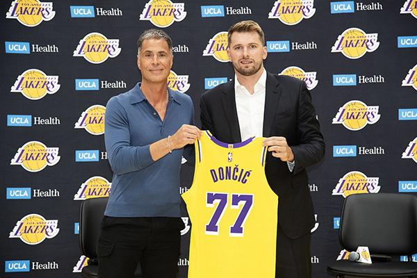 ESPN曝:东契奇坚信湖人管理层能圆其冠军梦